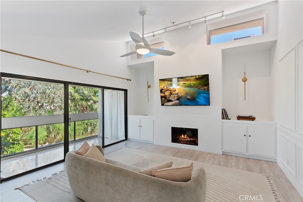 MLS #IG25058265 image #0