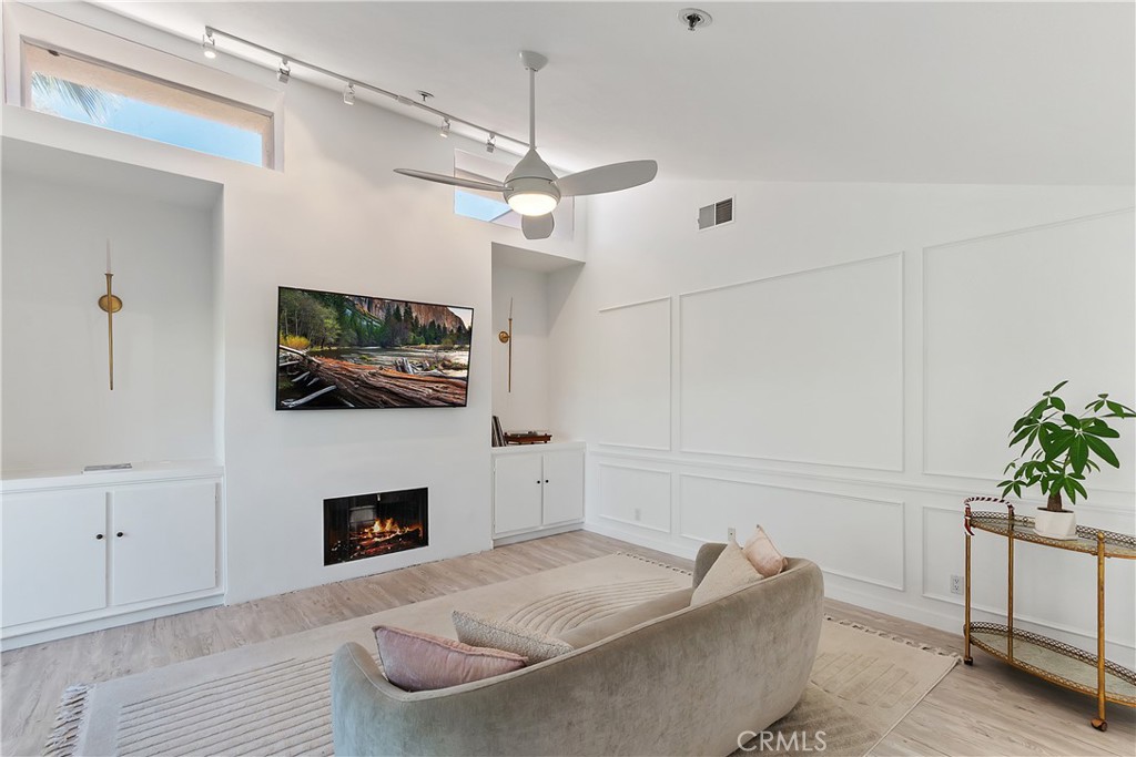 MLS #IG25058265 image #8