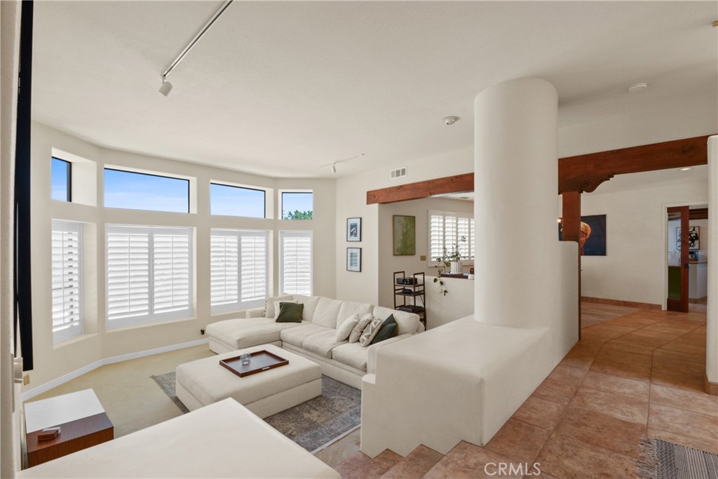 MLS #IG25108888 image #12