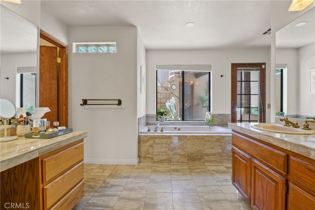 MLS #IG25108888 image #30