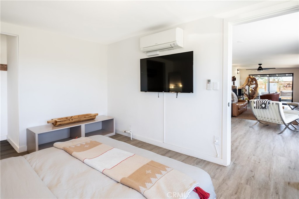 MLS #IG25111823 image #21