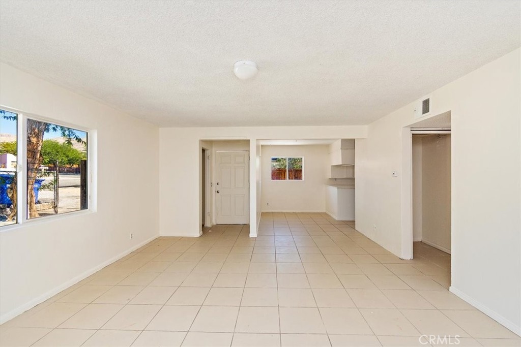 MLS #IG25115006 image #2