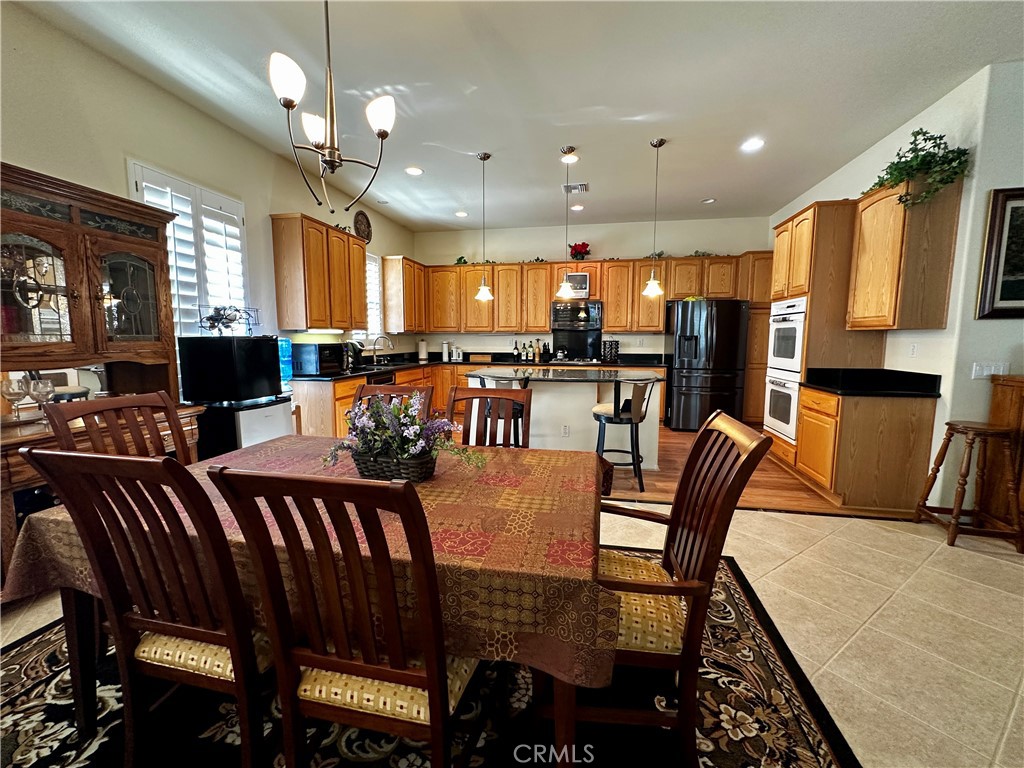 MLS #IG25116523 image #9