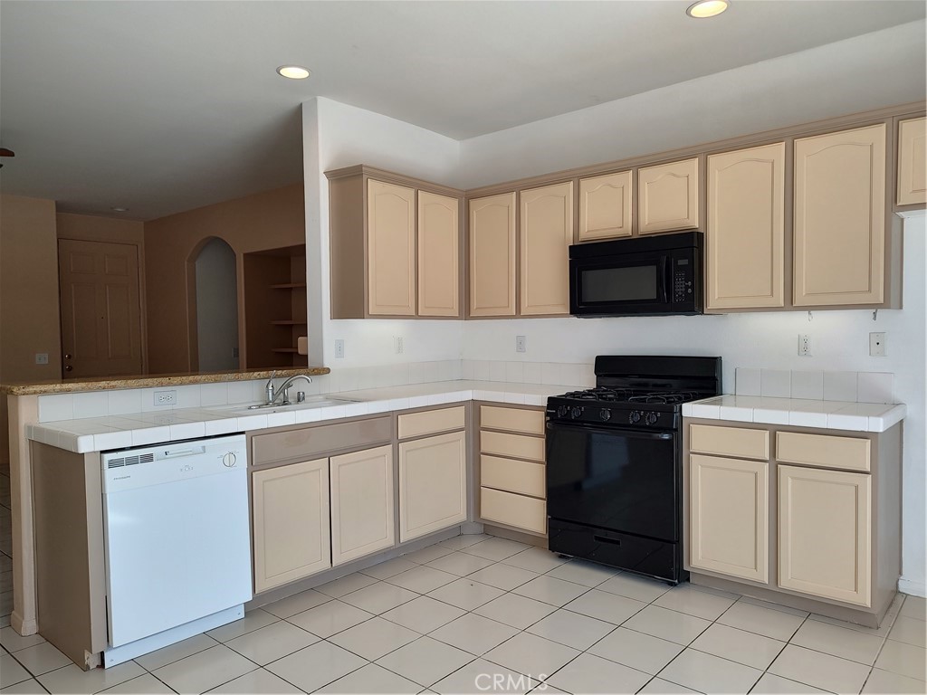 MLS #IG25150249 image #15