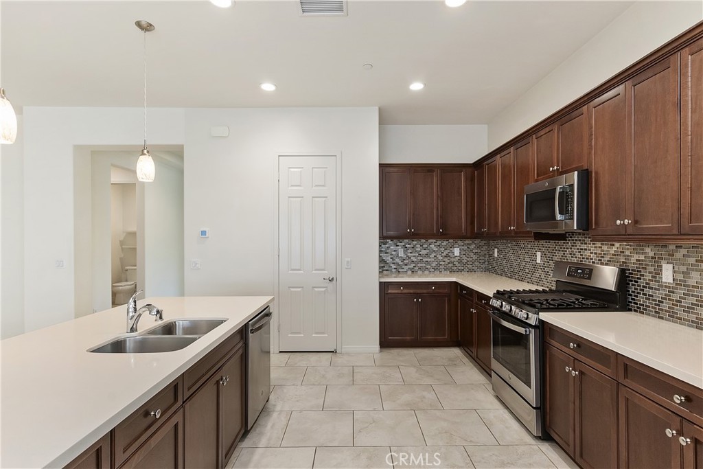 MLS #IG25150649 image #2