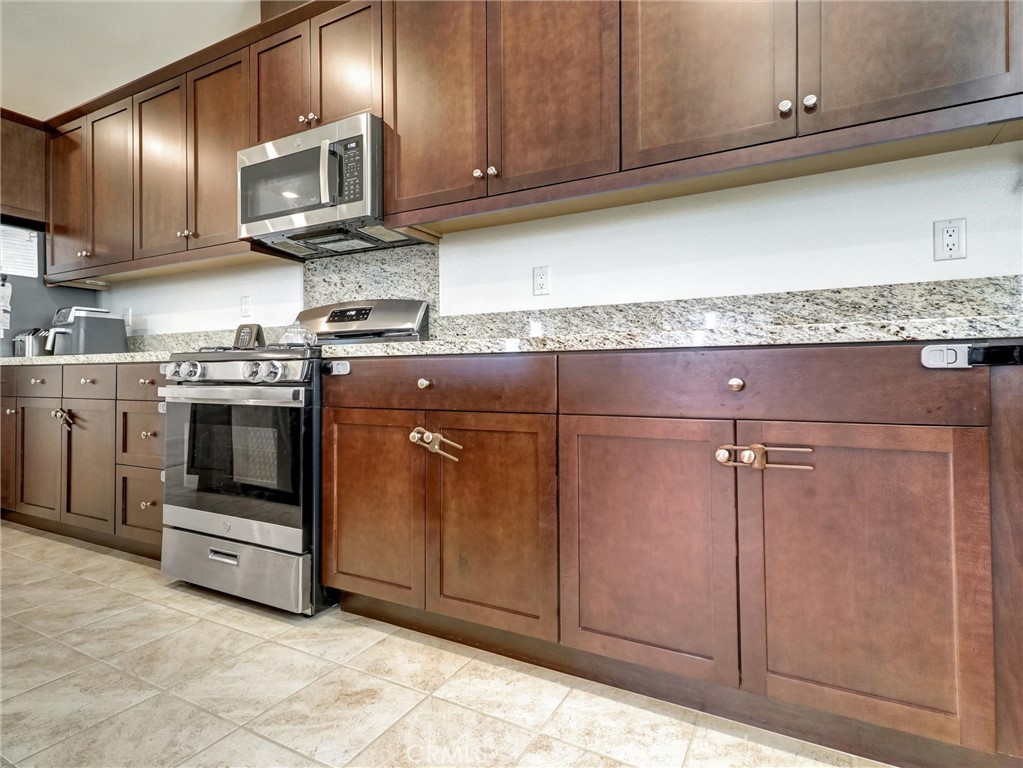 MLS #IG25152425 image #24