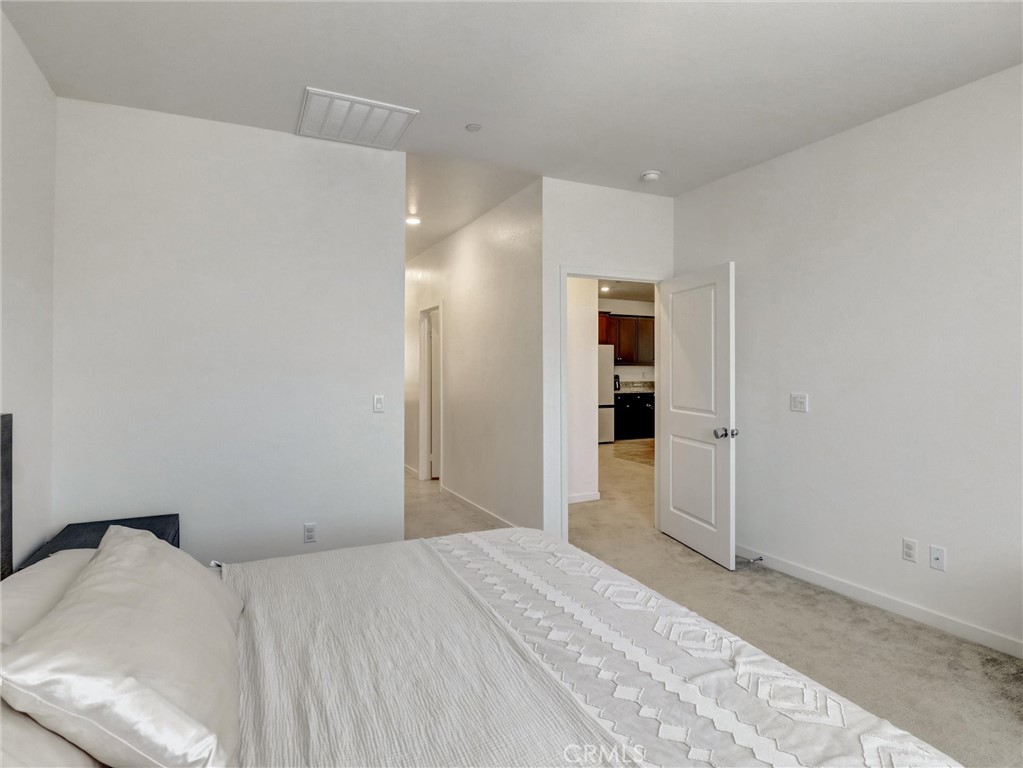 MLS #IG25152425 image #36