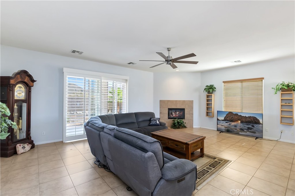 MLS #IG25158870 image #3