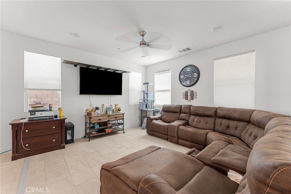 MLS #IG25172007 image #8