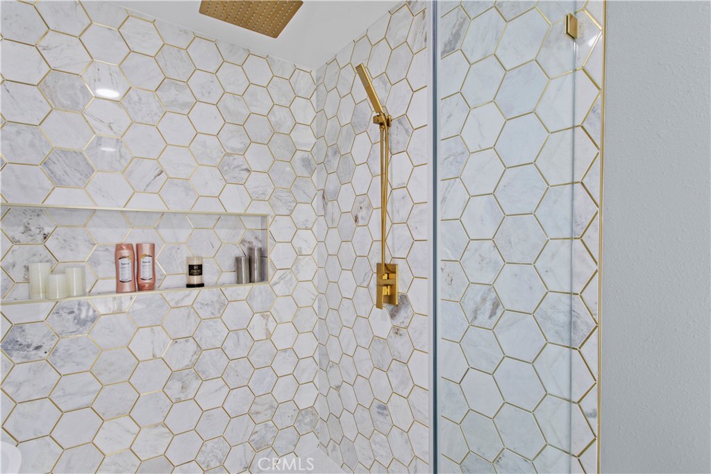 MLS #IG25188428 image #20