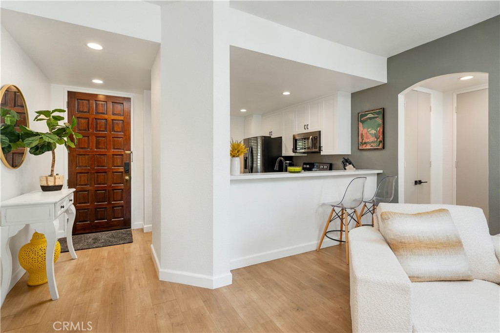 MLS #IG25188859 image #5