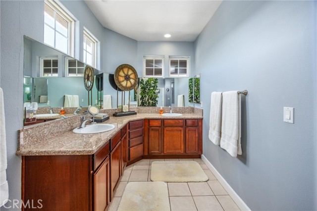 MLS #IG25199071 image #27