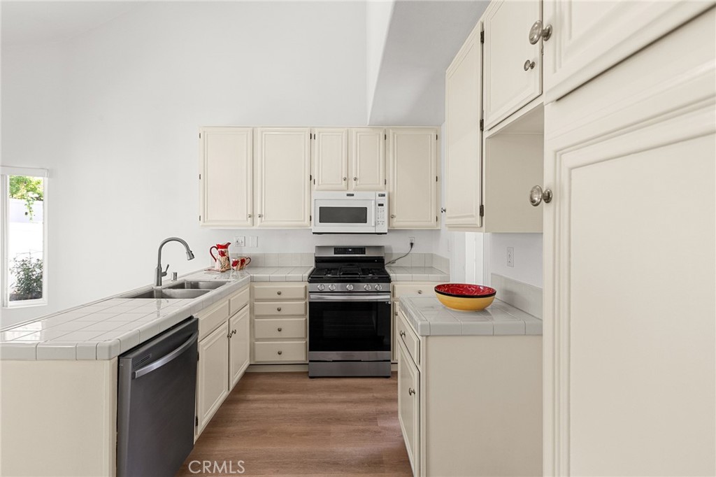 MLS #IG25199261 image #10