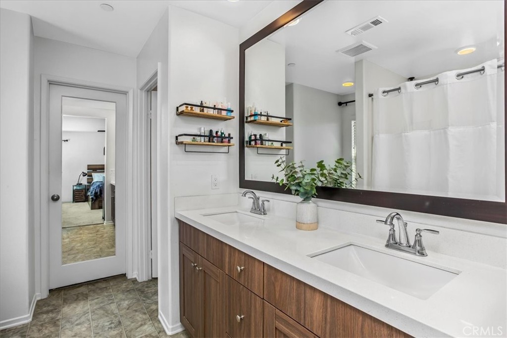 MLS #IG25214418 image #25