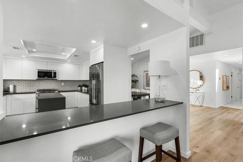 MLS #IG25218826 image #12