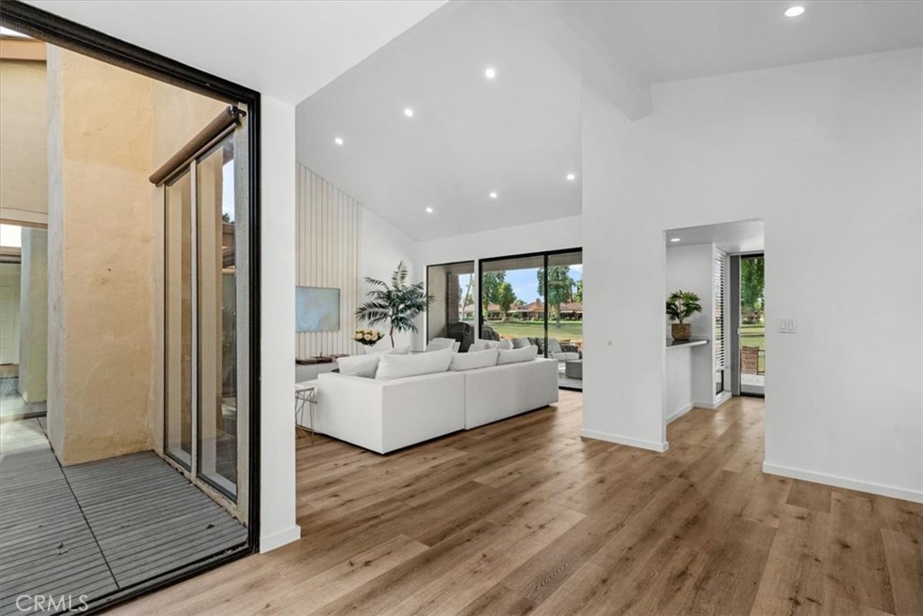 MLS #IG25218826 image #2