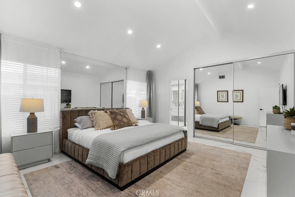 MLS #IG25218826 image #26