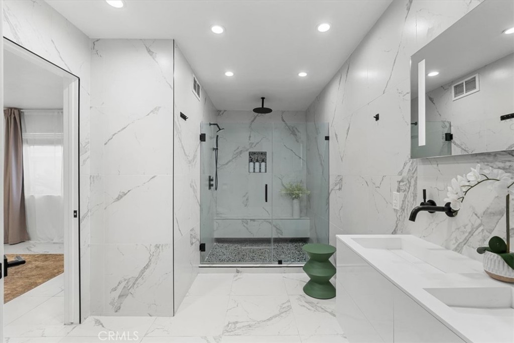 MLS #IG25218826 image #33