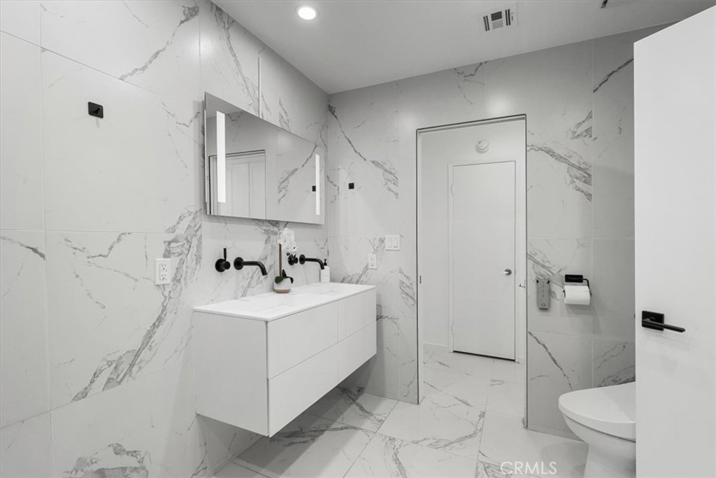 MLS #IG25218826 image #35