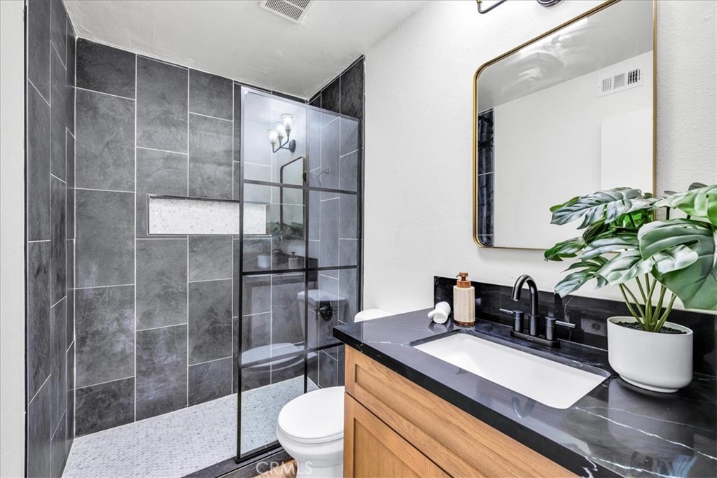 MLS #IG25222865 image #21