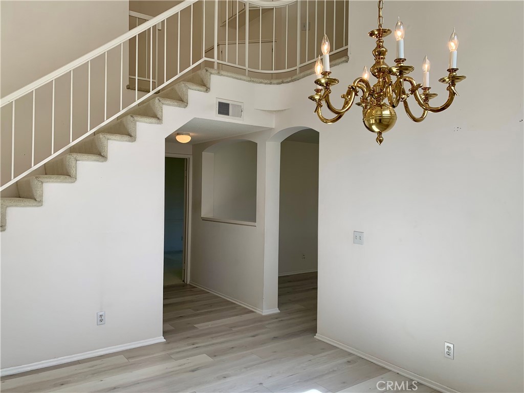 MLS #IG25223307 image #8