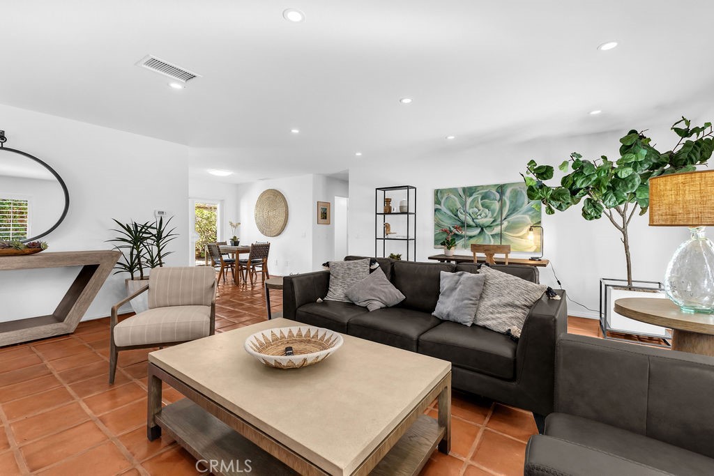 MLS #IG25224988 image #15