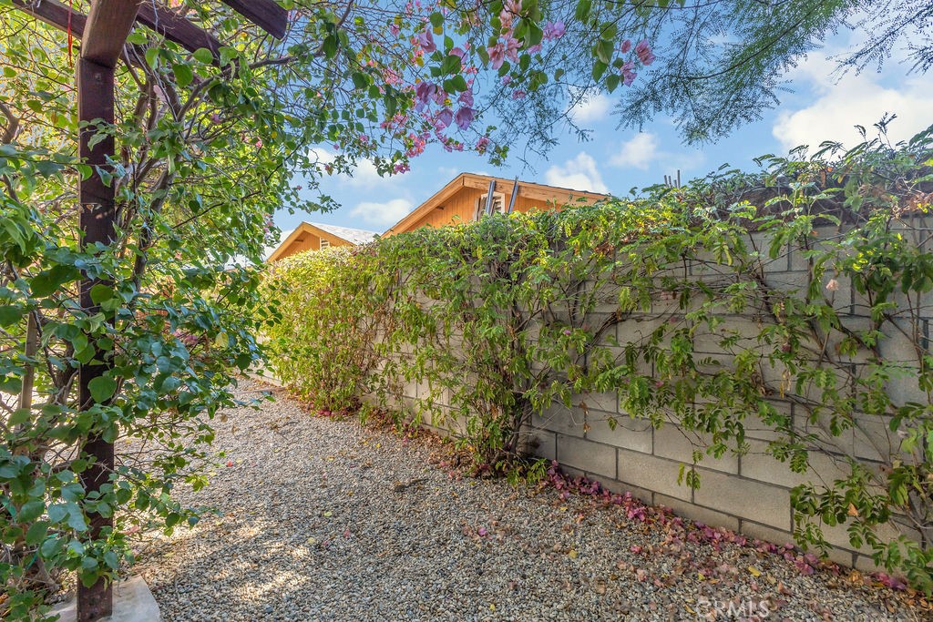 MLS #IG25224988 image #32