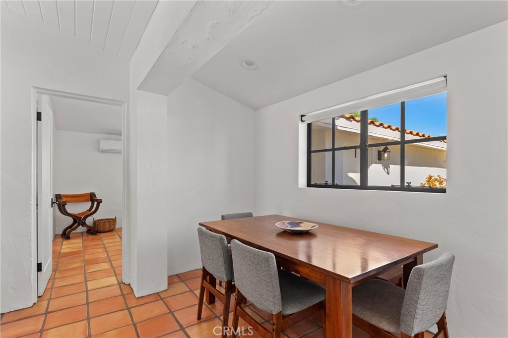 MLS #IG25225232 image #11