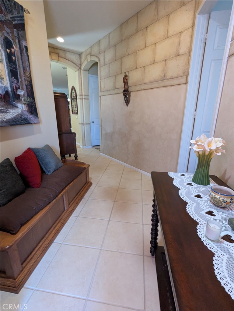 MLS #IG25240914 image #2