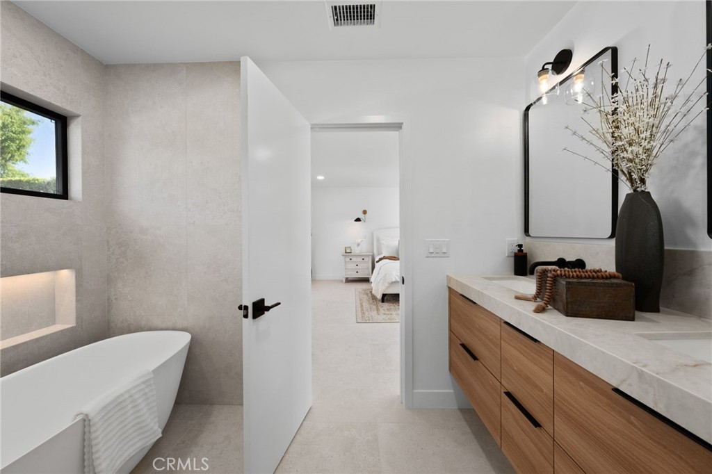 MLS #IG25241215 image #22