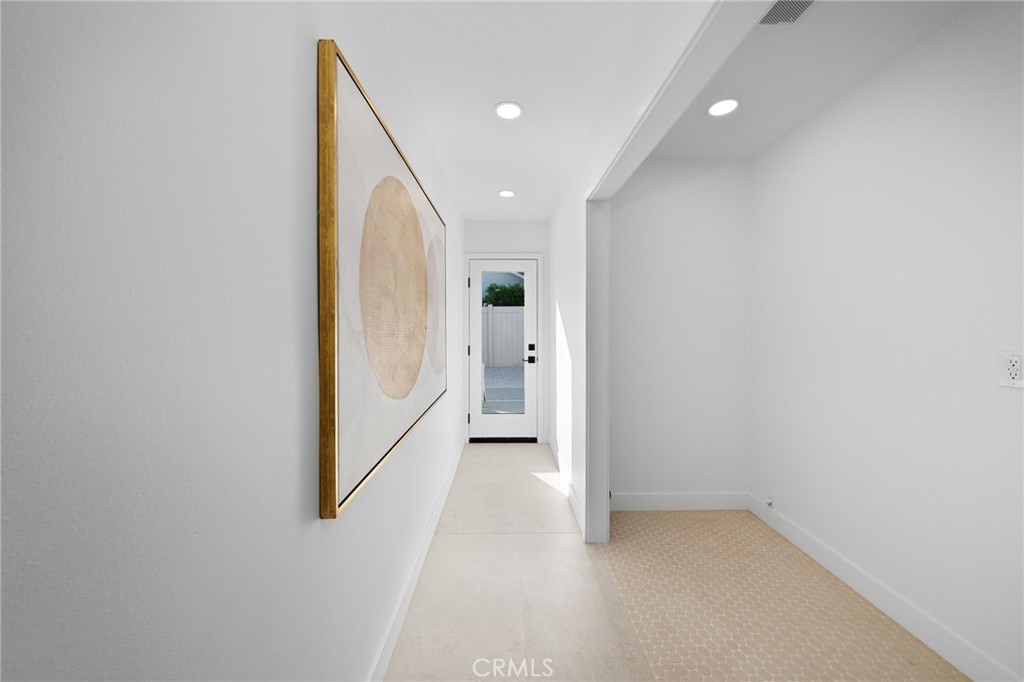 MLS #IG25241215 image #26