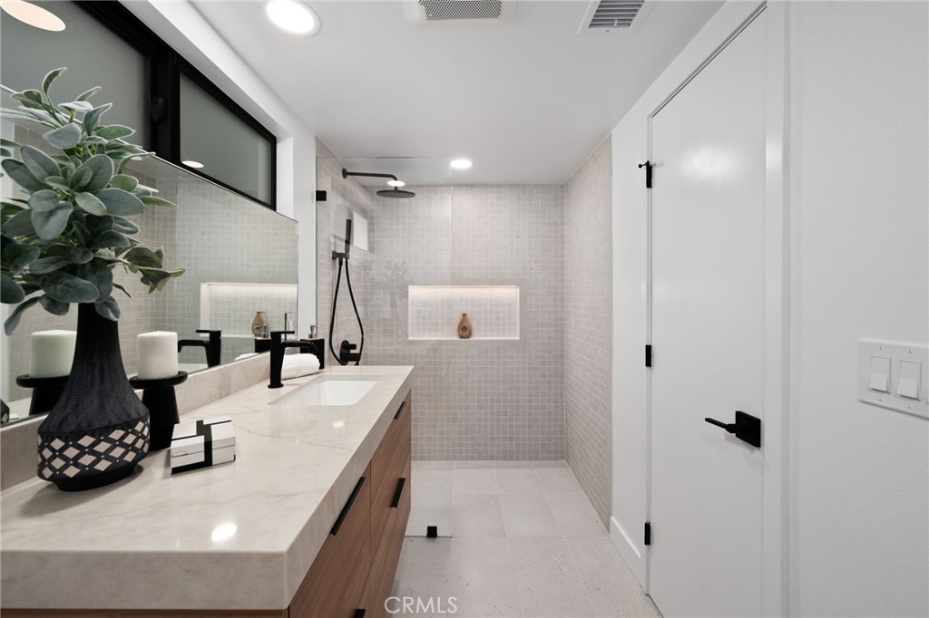 MLS #IG25241215 image #30