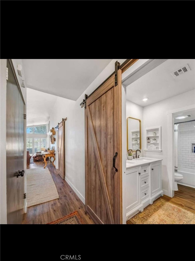 MLS #IG25244115 image #35