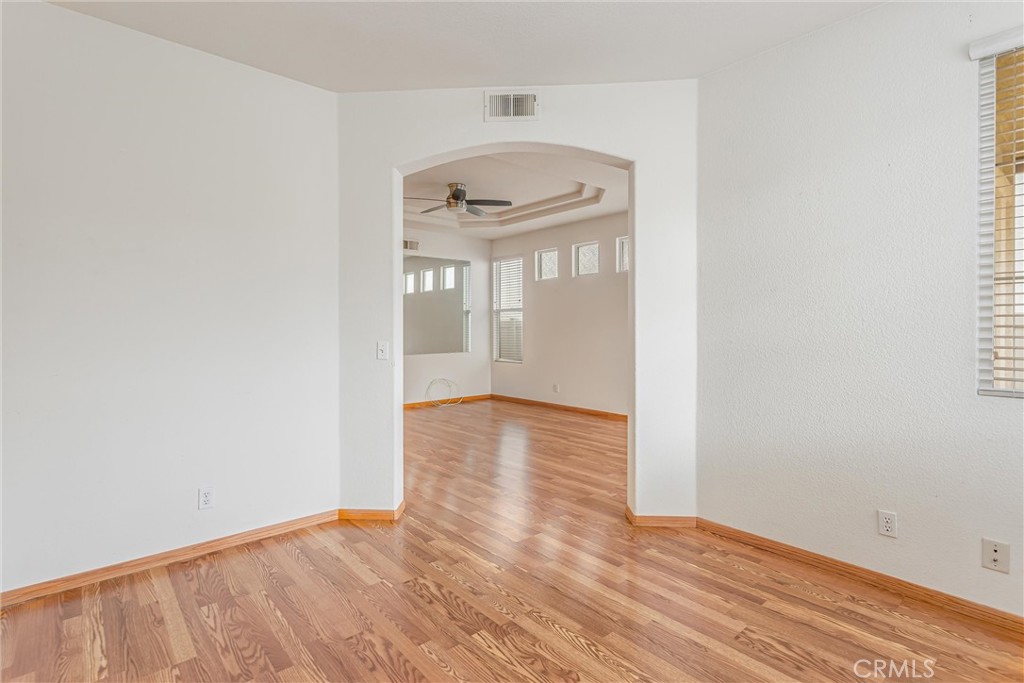 MLS #IG25244703 image #11