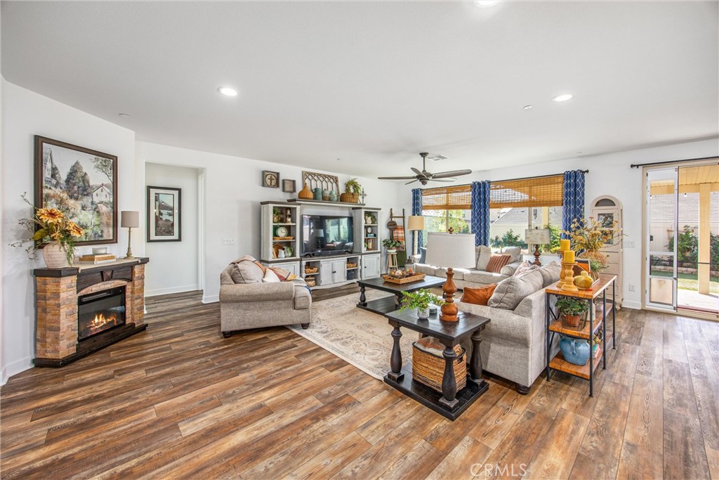 MLS #IG25245044 image #16