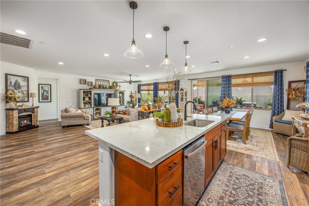 MLS #IG25245044 image #23