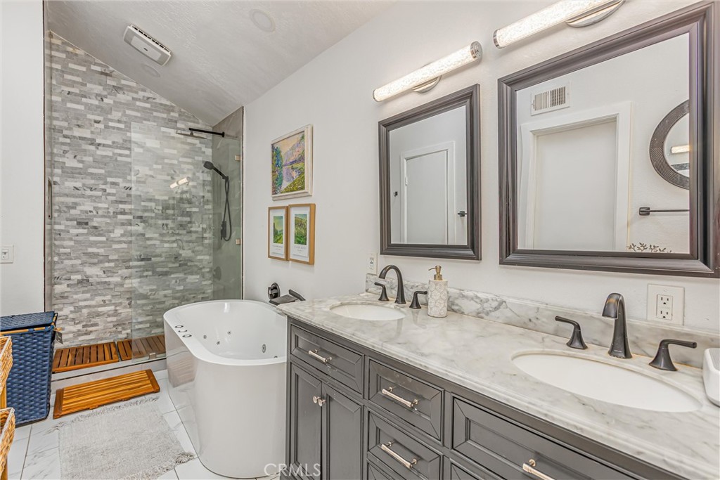 MLS #IG25246292 image #23