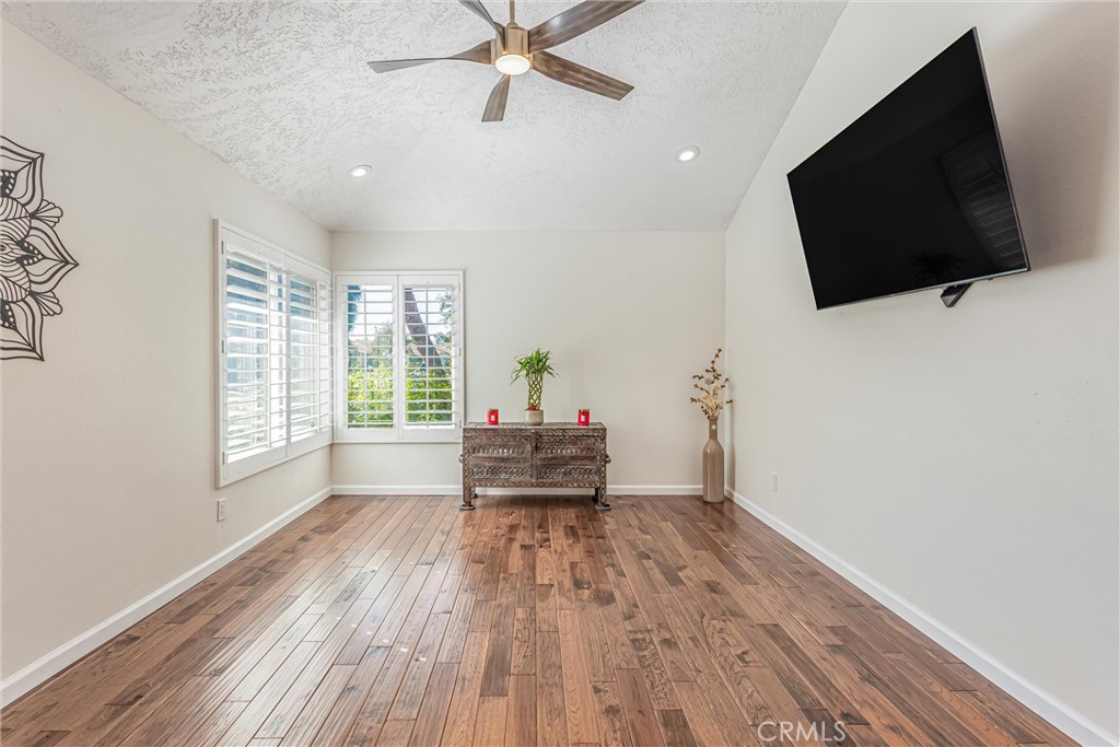 MLS #IG25246292 image #6