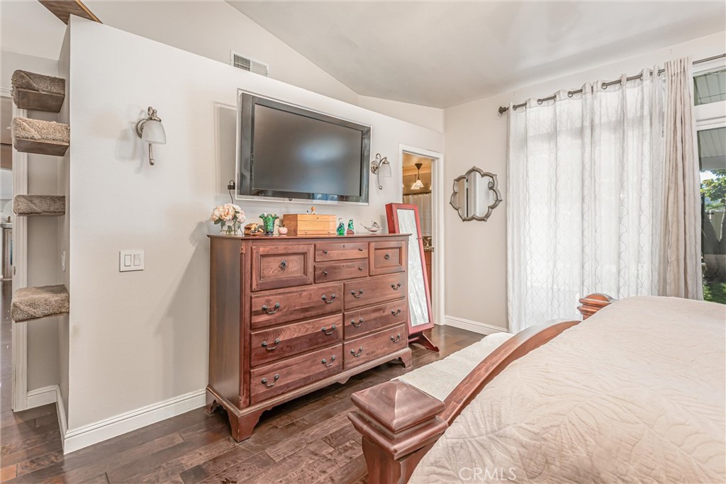 MLS #IG25247209 image #20