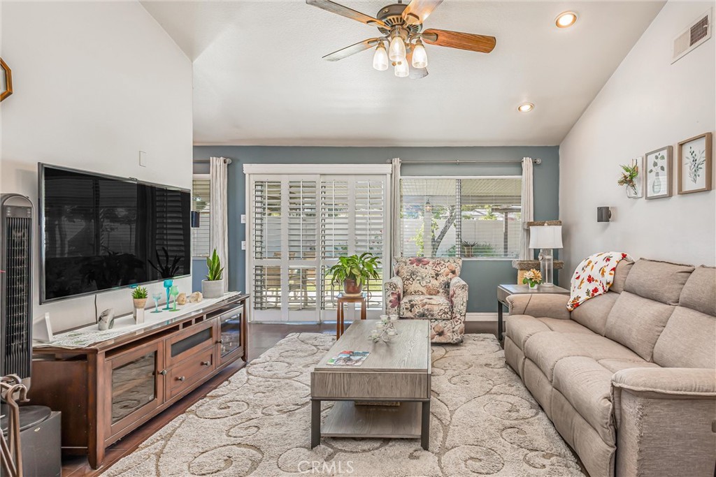 MLS #IG25247209 image #7