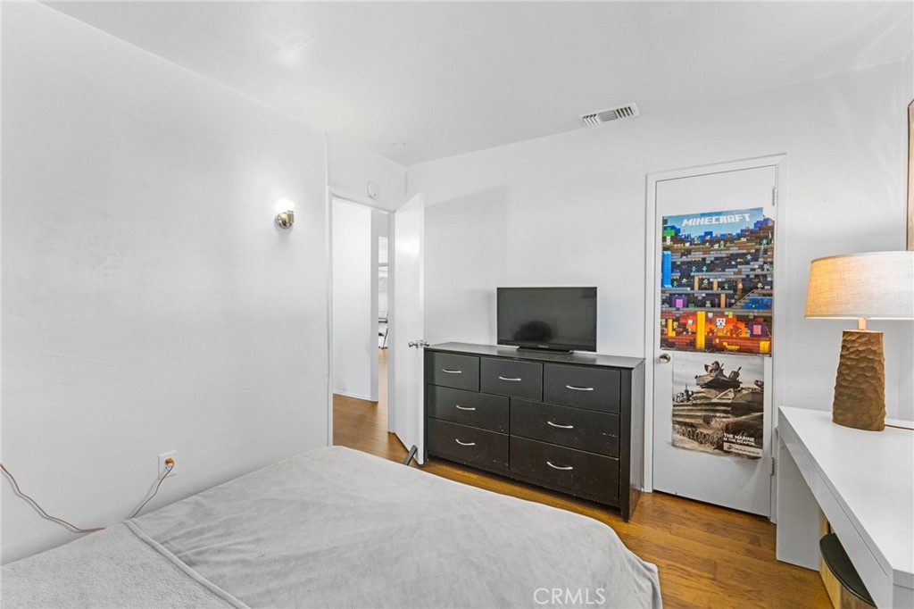 MLS #IG25248570 image #32