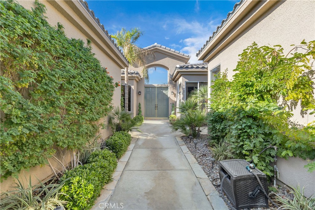 MLS #IG25248974 image #1