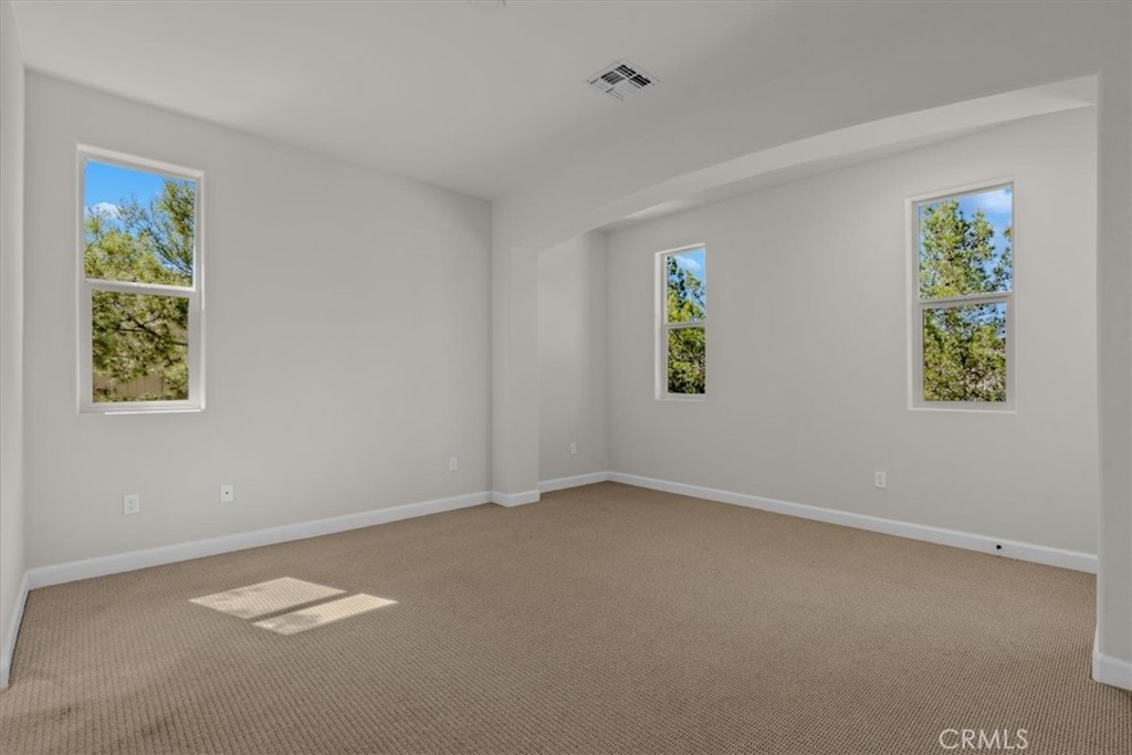 MLS #IV23214241 image #10