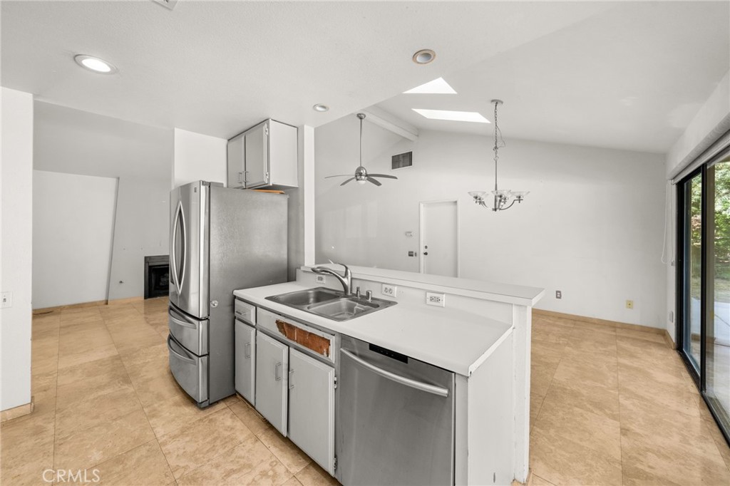 MLS #IV24190094 image #11