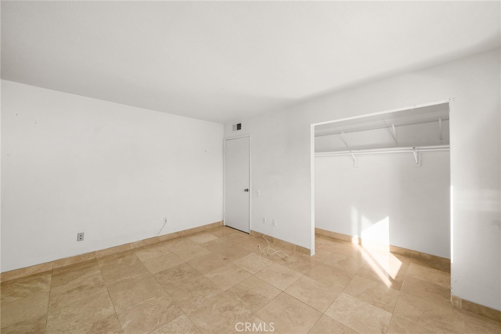 MLS #IV24190094 image #17