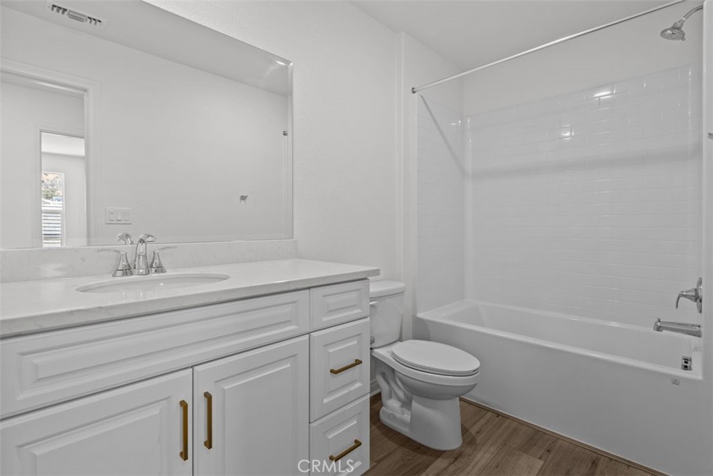 MLS #IV25023212 image #12