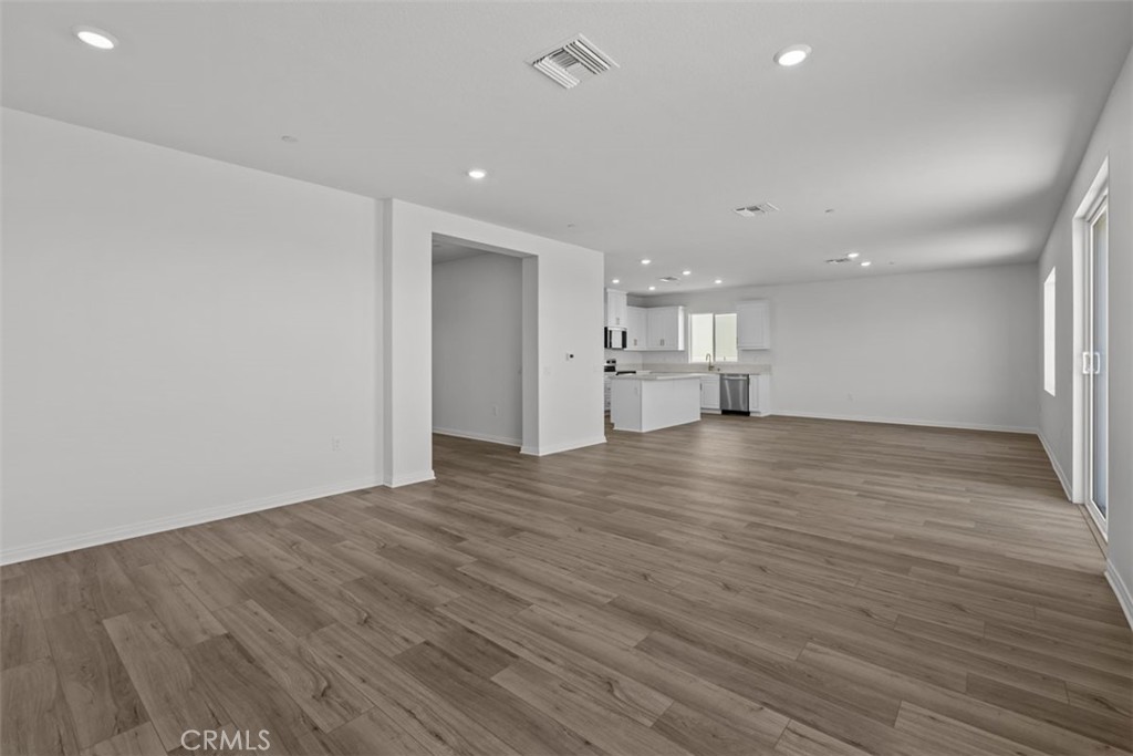 MLS #IV25023212 image #3