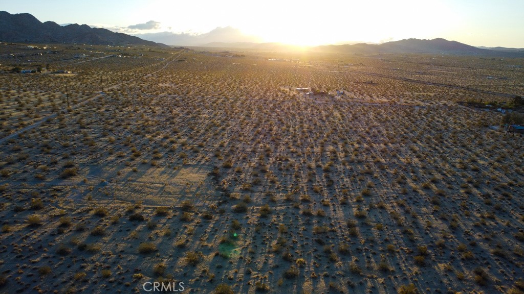 MLS #IV25100354 image #1