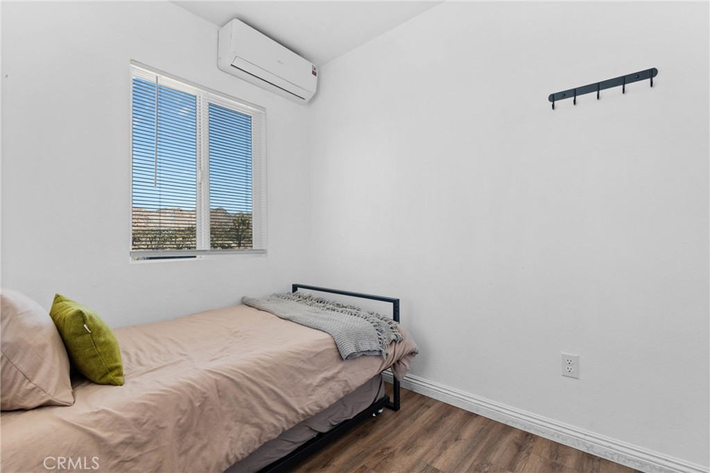 MLS #IV25105249 image #12