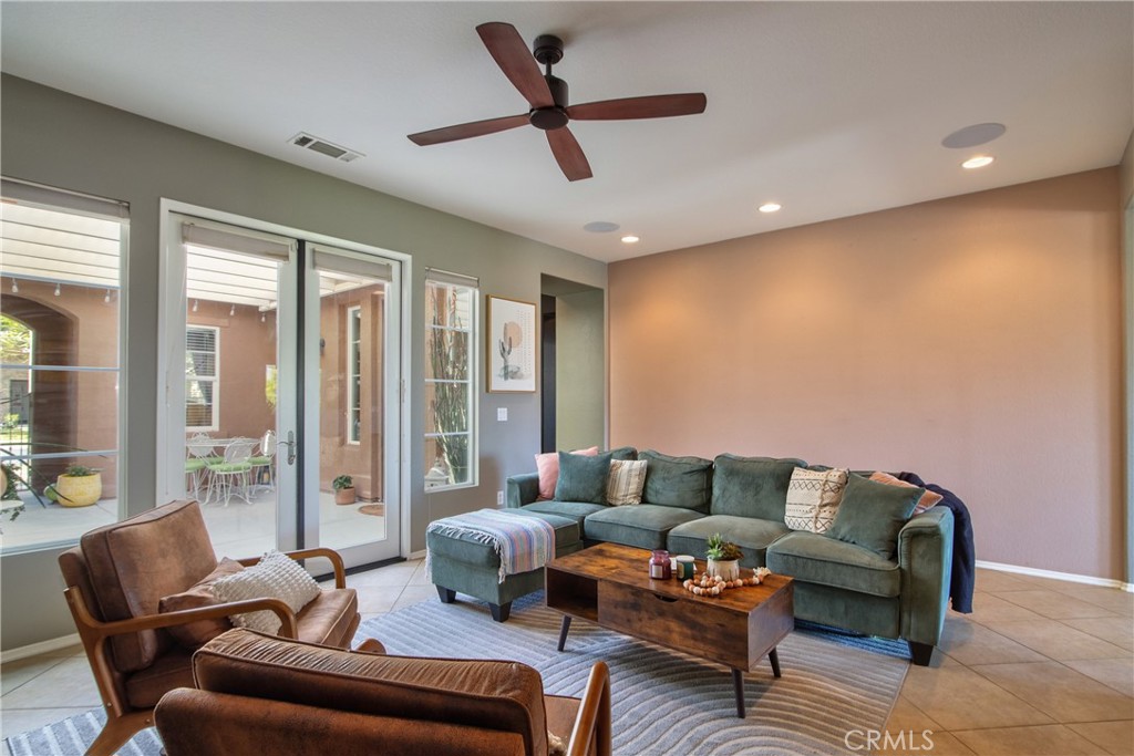 MLS #IV25110004 image #23